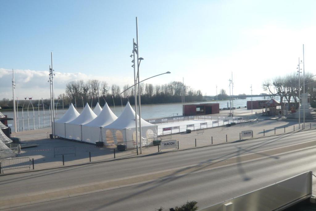 Hotel Quai De Saone Mâcon Zewnętrze zdjęcie